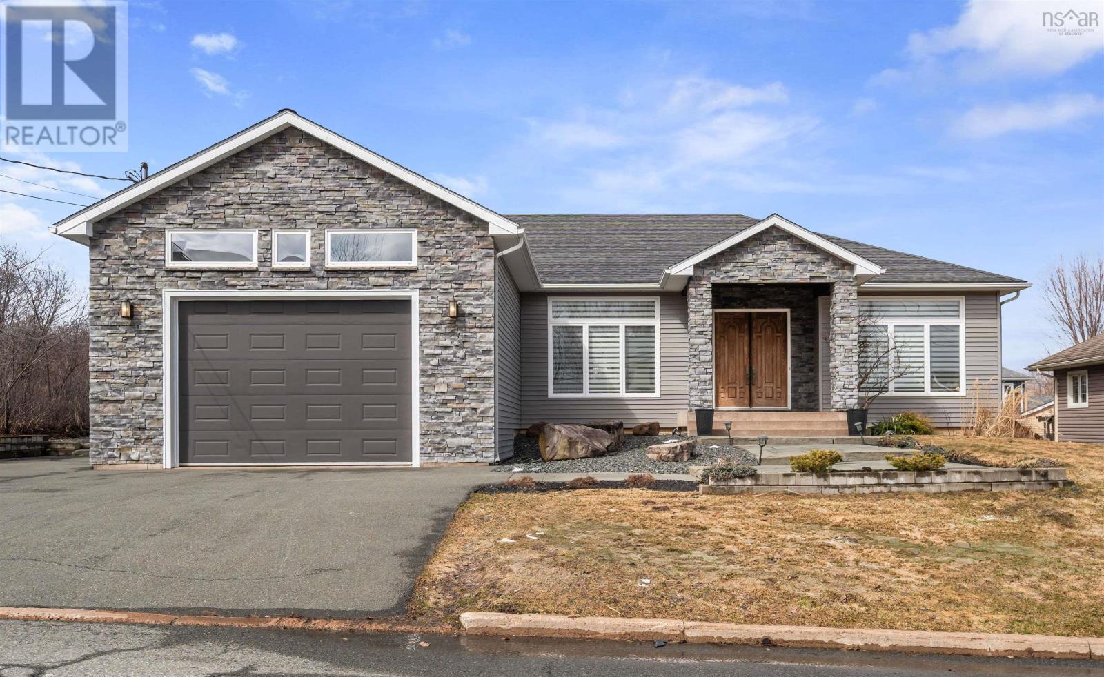 Property photo of 15 Rowan Avenue