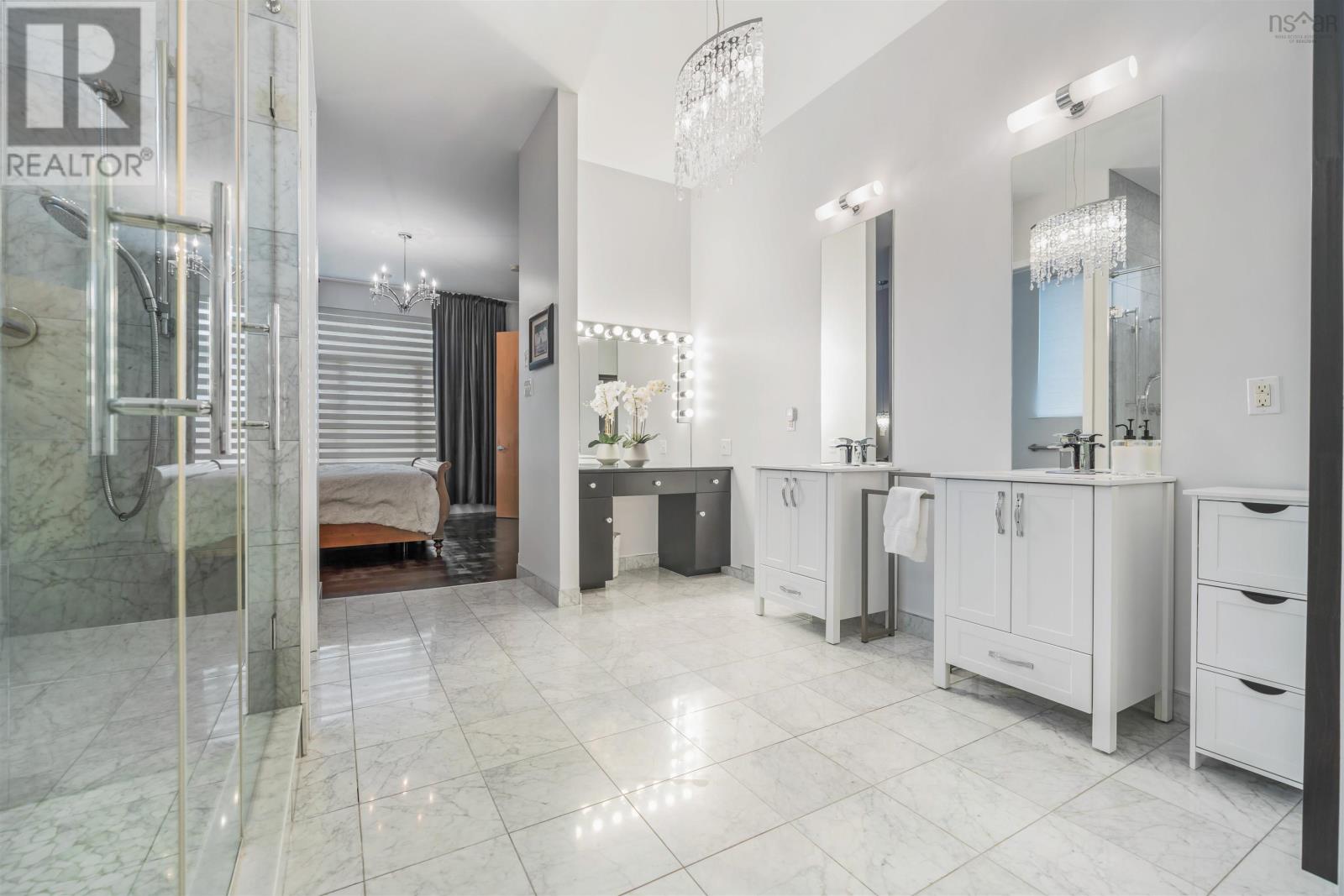 Property 23 of 50 of 15 Rowan Avenue