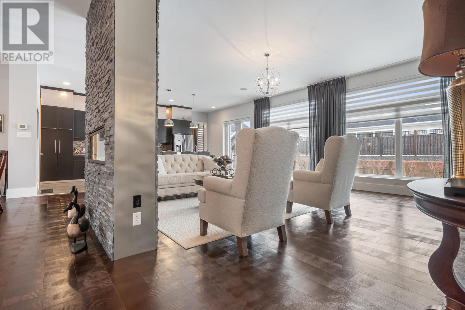 Property 25 of 50 of 15 Rowan Avenue