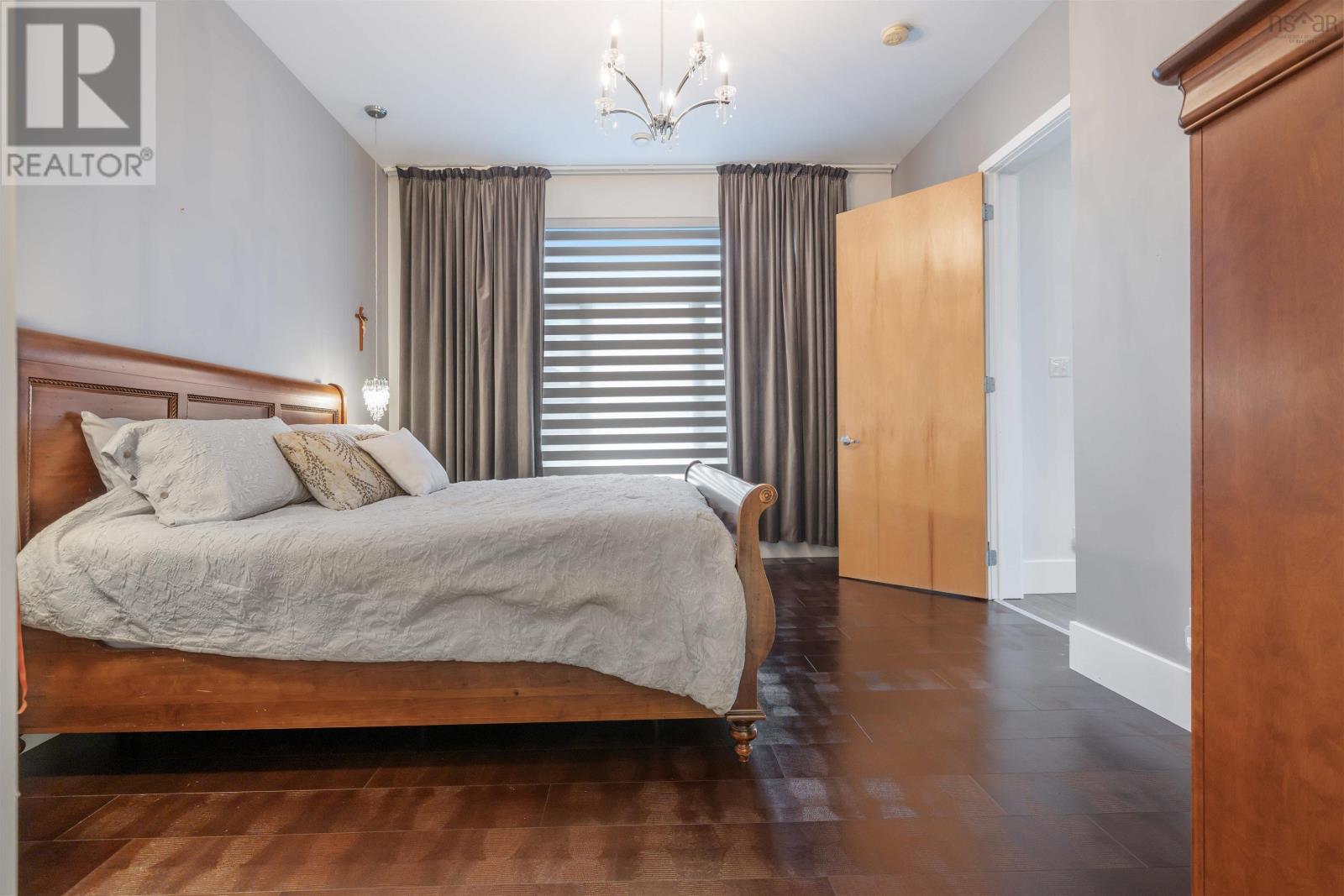 Property 10 of 50 of 15 Rowan Avenue