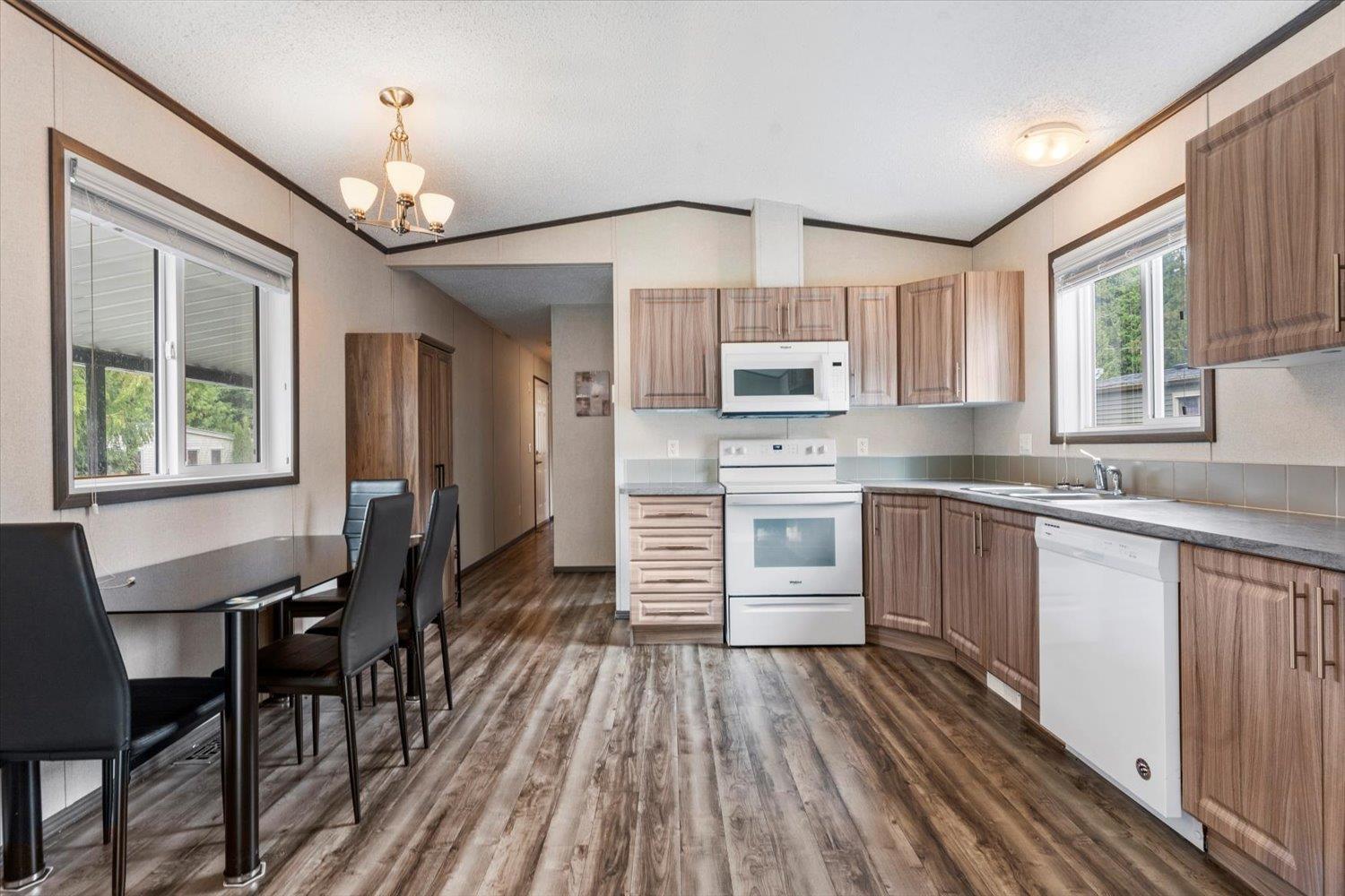 65 3942 COLUMBIA VALLEY ROAD, Cultus Lake East, Cultus Lake