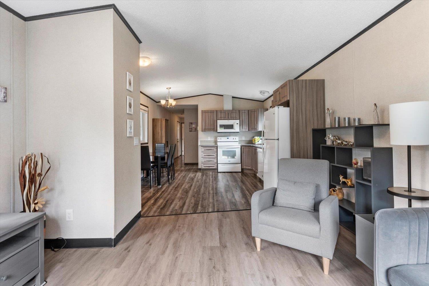 65 3942 COLUMBIA VALLEY ROAD, Cultus Lake East, Cultus Lake