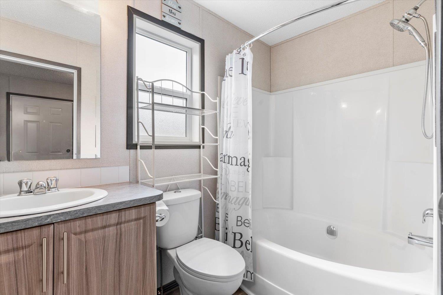 65 3942 COLUMBIA VALLEY ROAD, Cultus Lake East, Cultus Lake