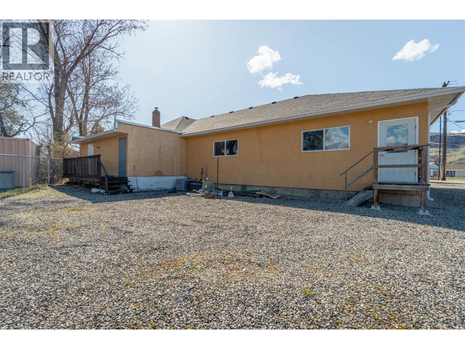 609 Highway 97, Osoyoos