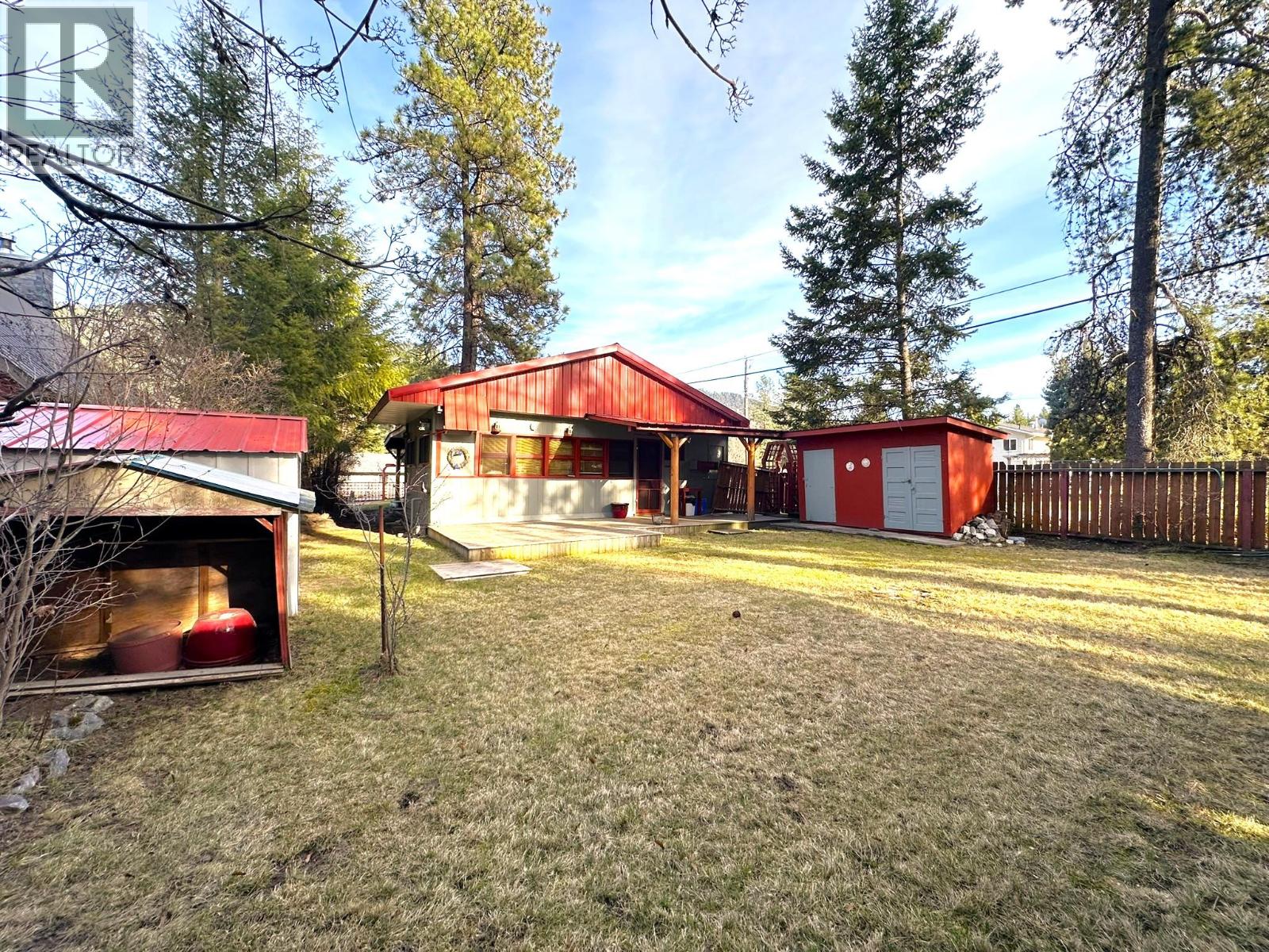 1581 Neimi Road, Christina Lake