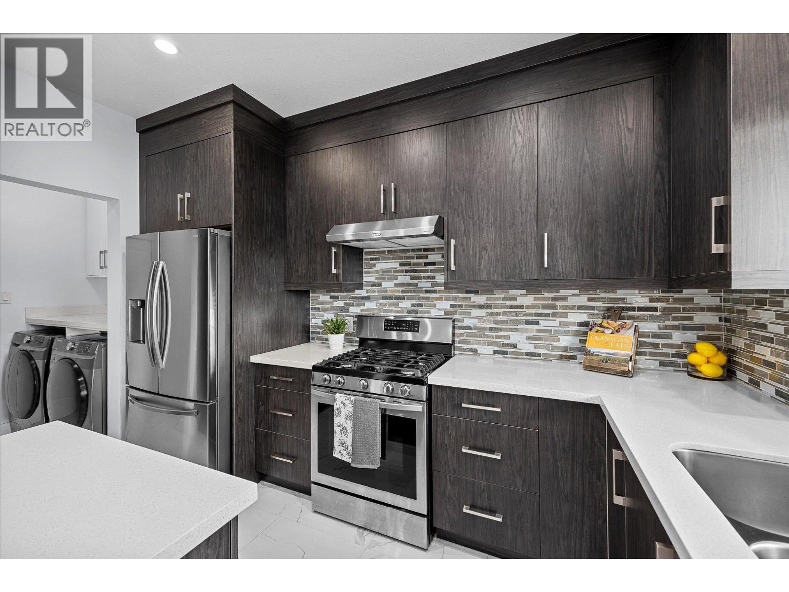 6028 Gerrie Road, Peachland