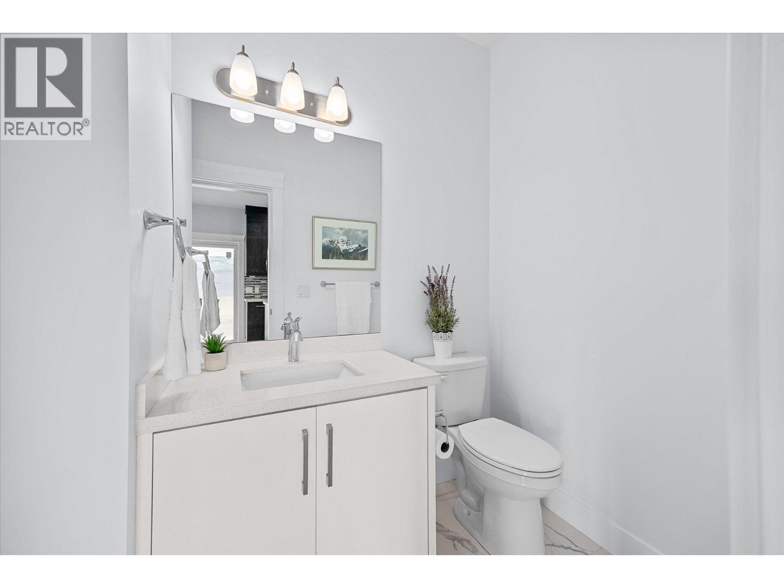 6028 Gerrie Road, Peachland