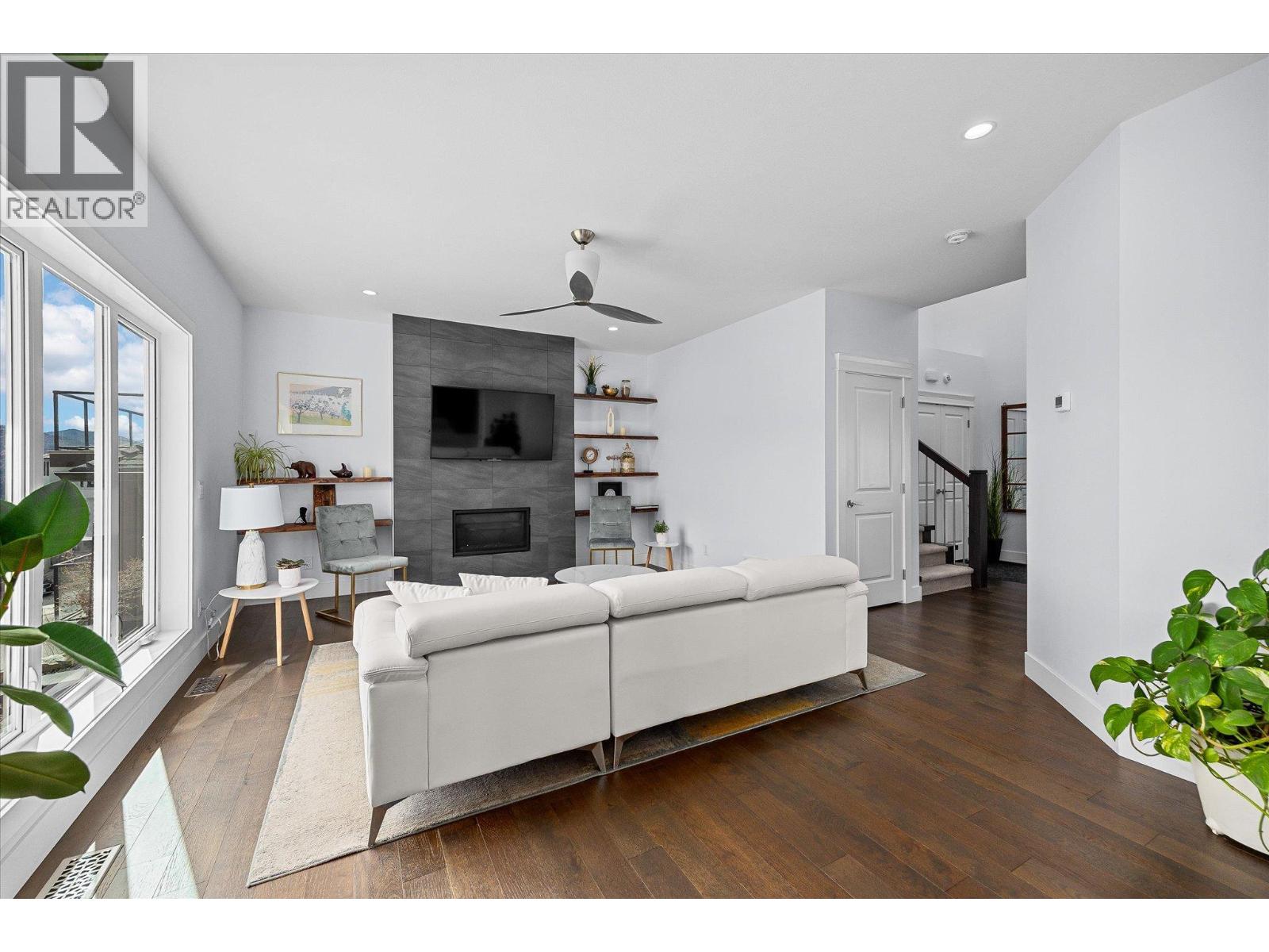 6028 Gerrie Road, Peachland