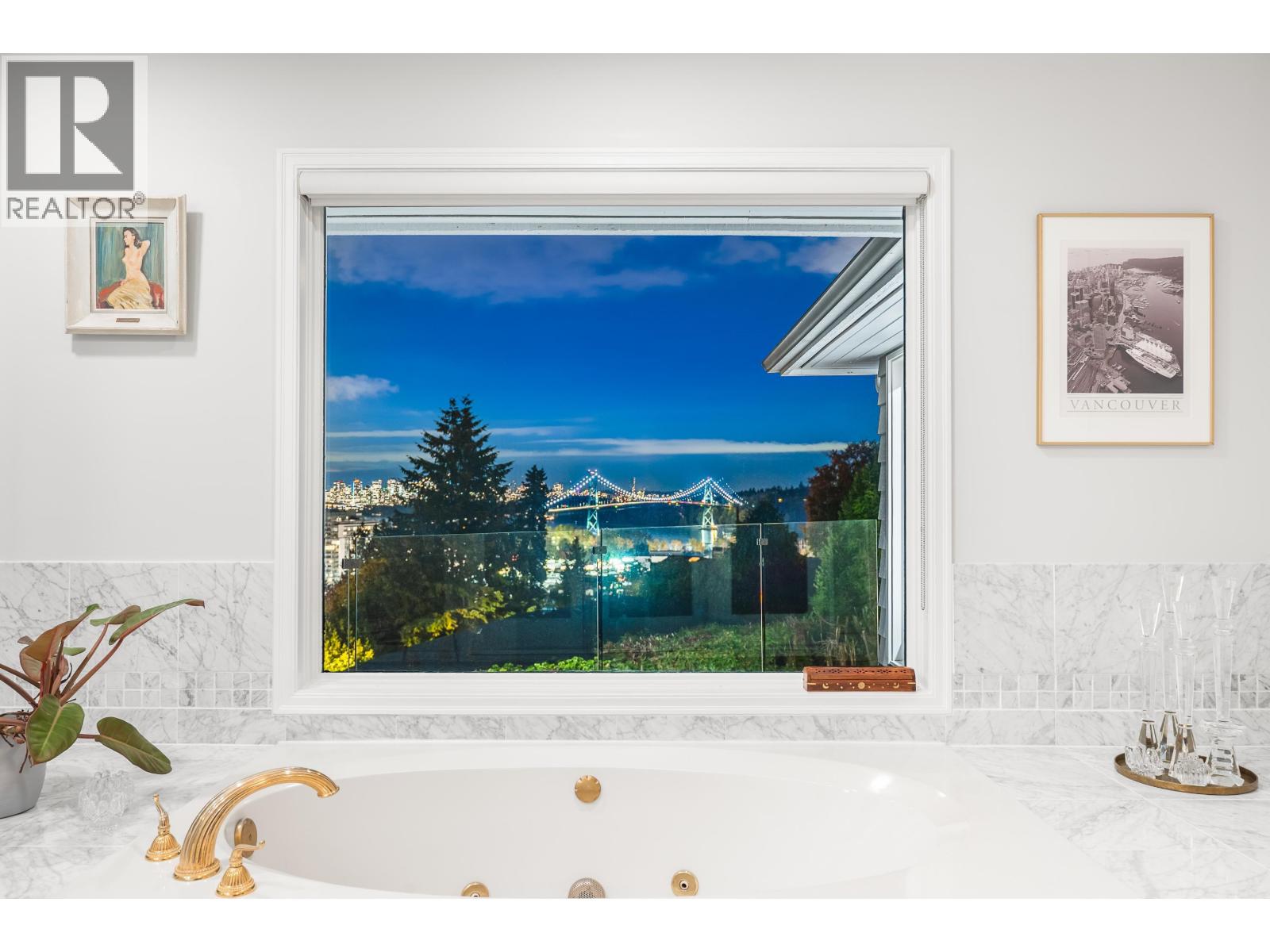 816 ANDERSON CRESCENT, West Vancouver