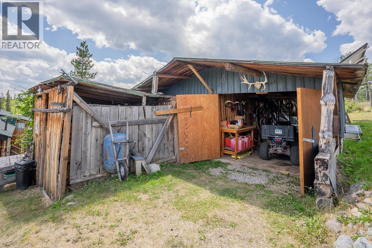 #BLK C DL 8526 SCUM LAKE ROAD - 30