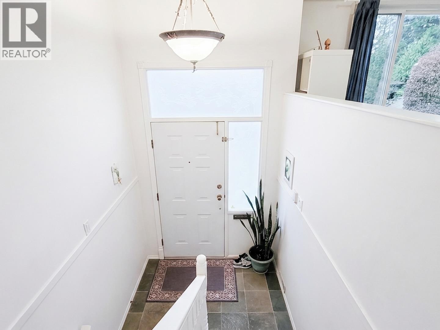 2519 PENSHURST COURT, Coquitlam