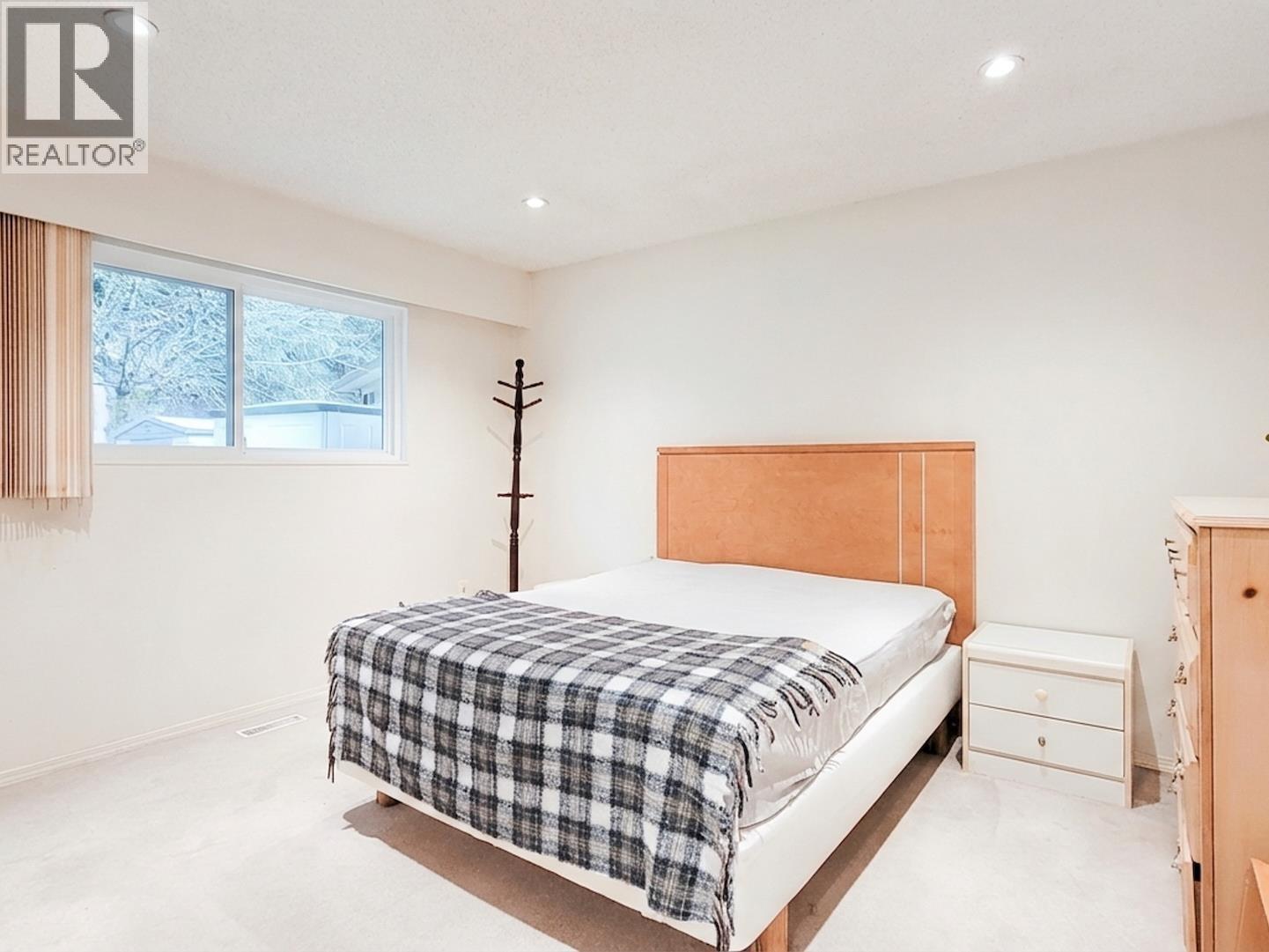 2519 PENSHURST COURT, Coquitlam