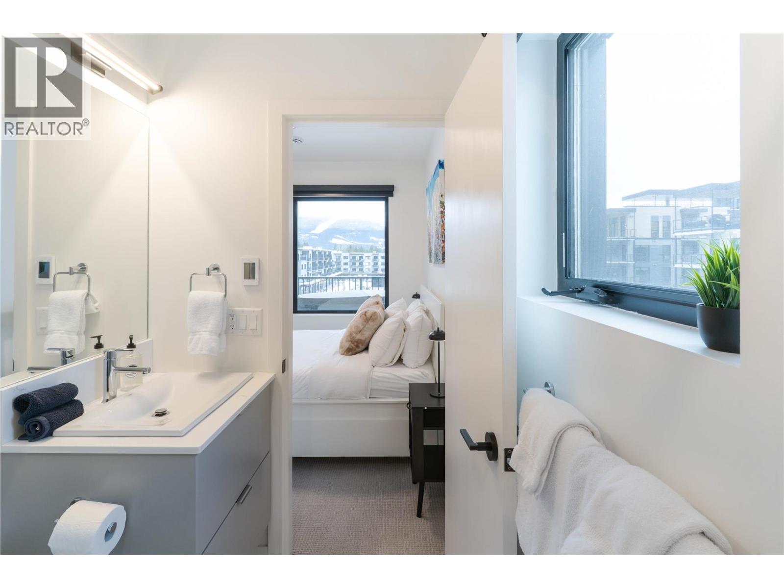 #1401 1701 COURSIER AVENUE - 11