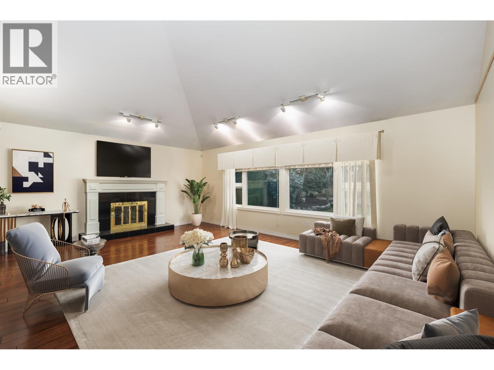 8831 FOSTER Road, Richmond