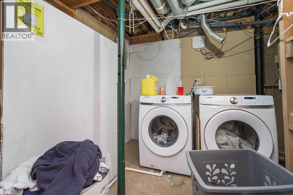 Single Family House for Sale in  Rundlelawn Way NE Rundle Calgary 