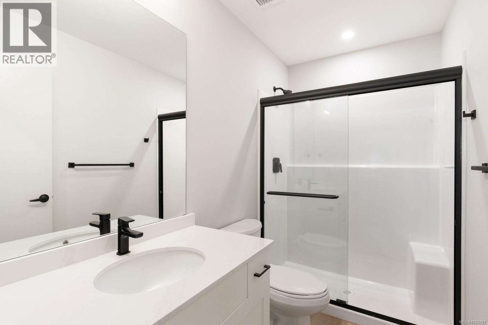 408 2469 Gateway Road, Langford