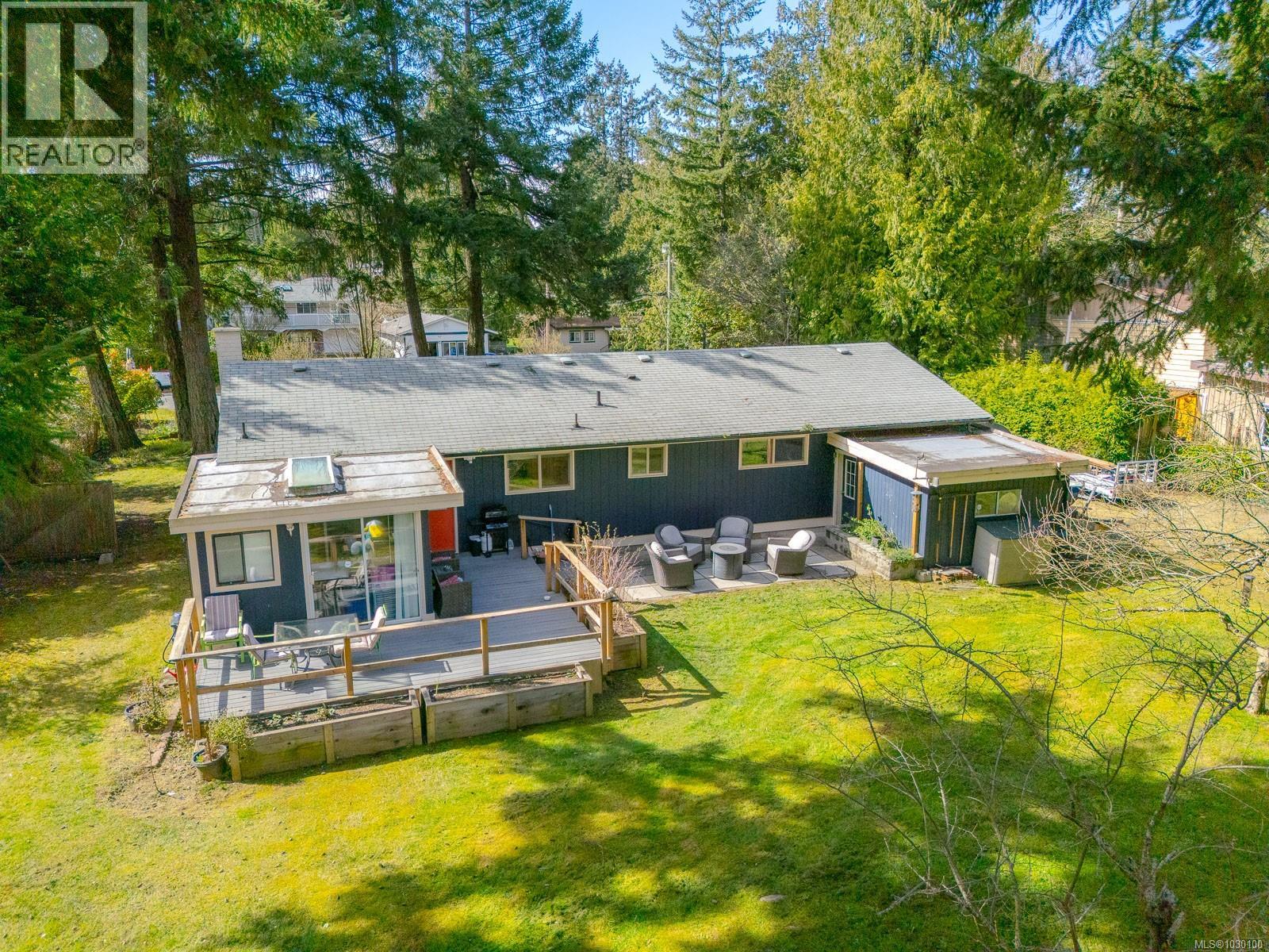 5224 SHERBOURNE DR - 34