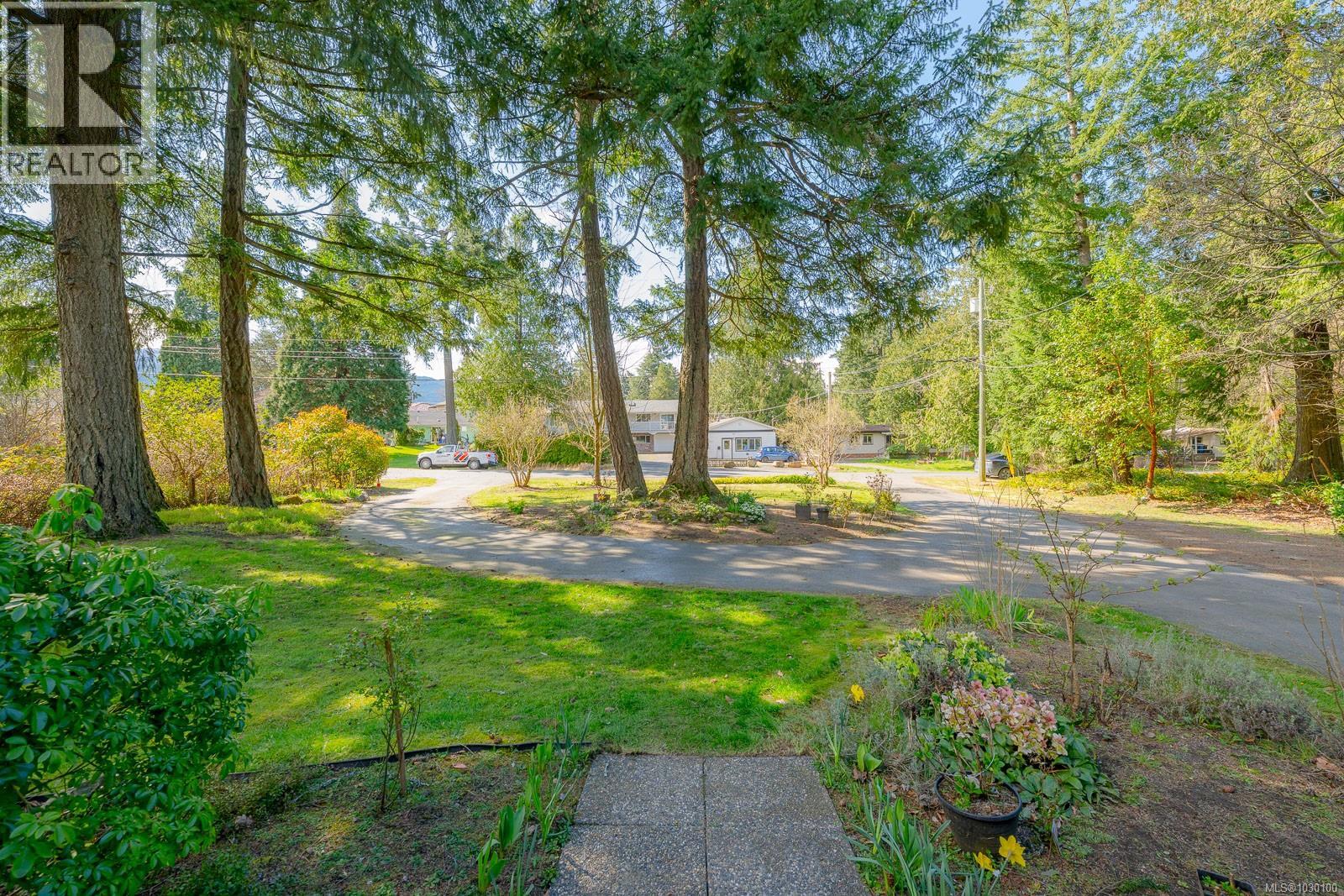 5224 SHERBOURNE DR - 9