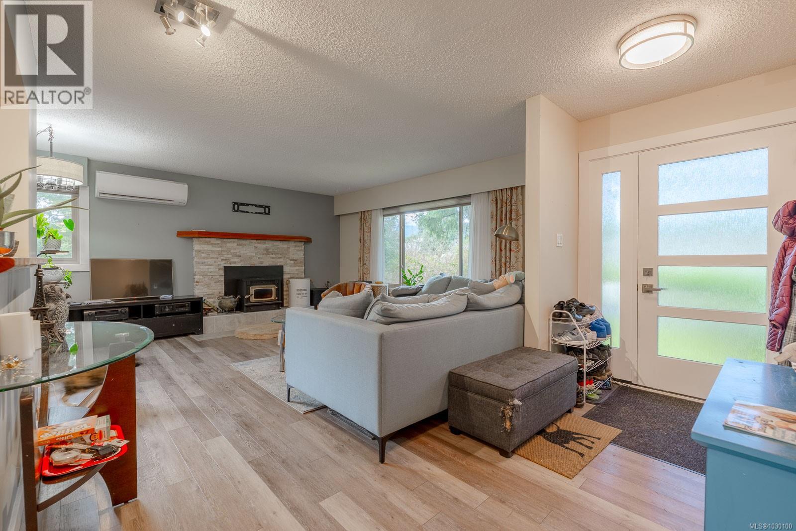 5224 SHERBOURNE DR - 23