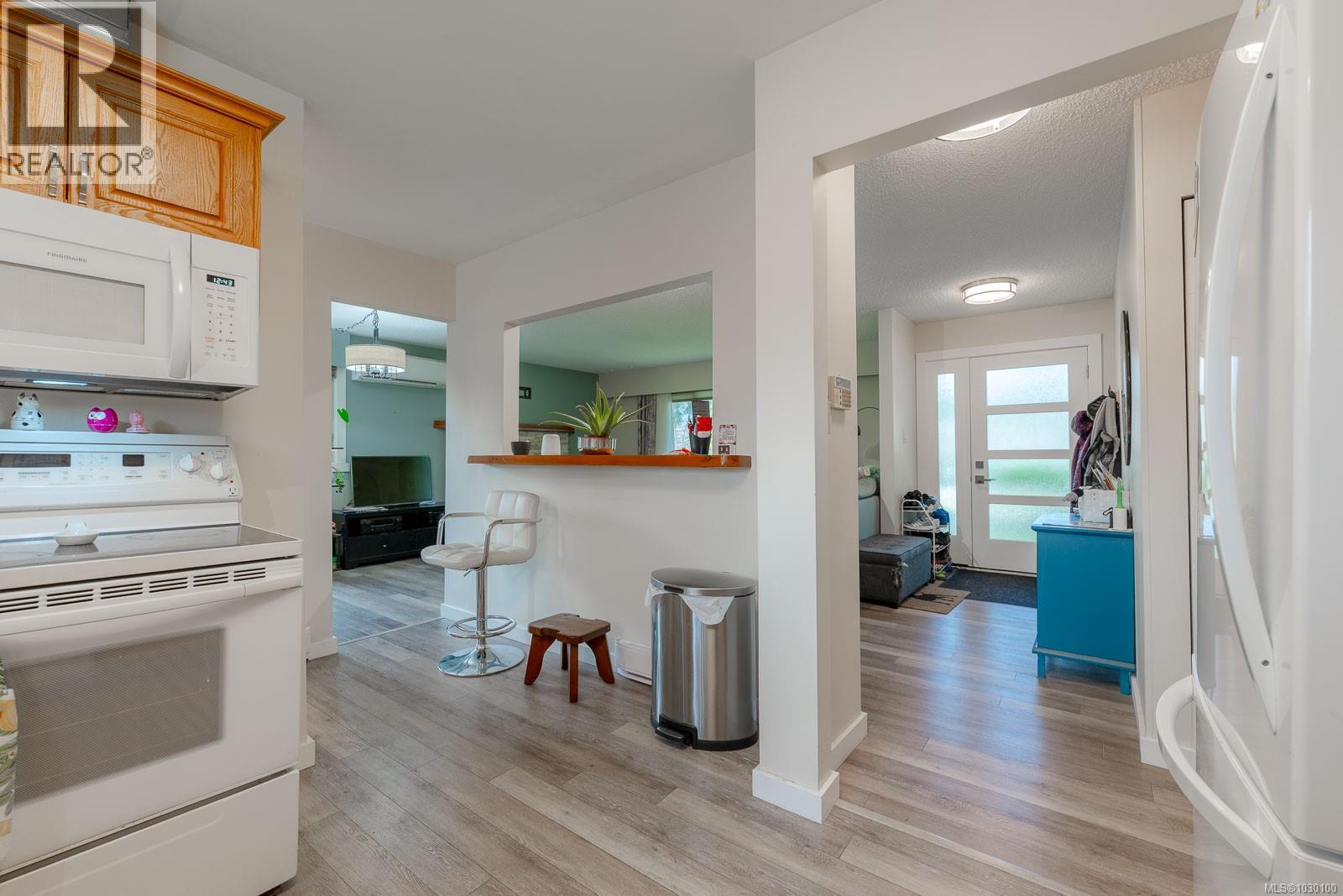 5224 SHERBOURNE DR - 27