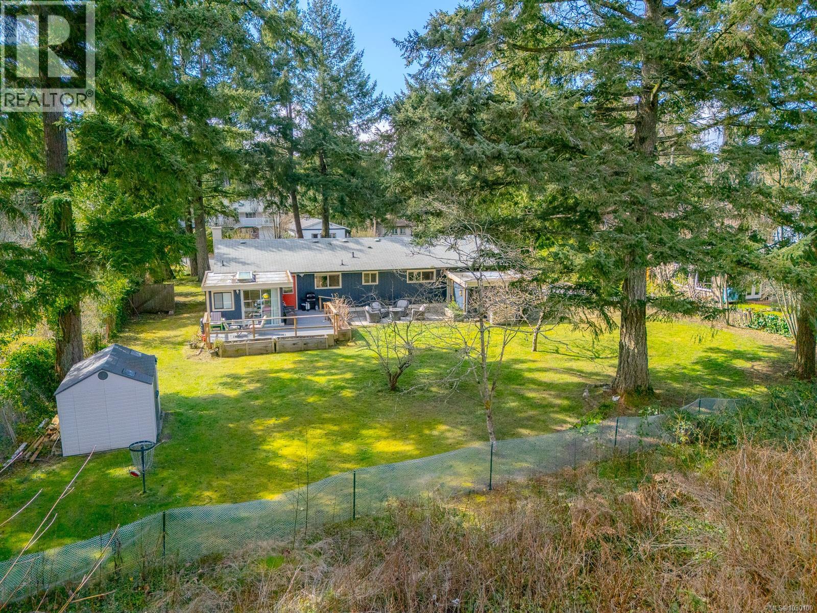 5224 SHERBOURNE DR - 35