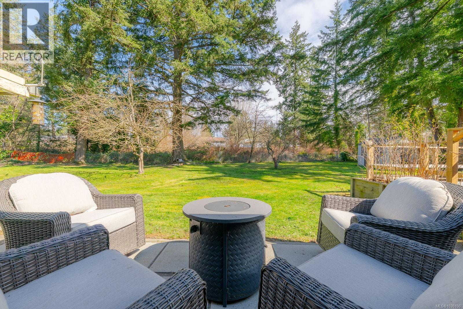 5224 SHERBOURNE DR - 17