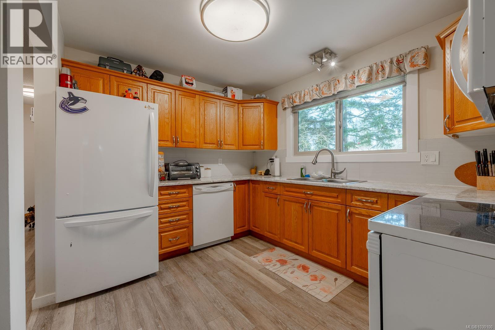 5224 SHERBOURNE DR - 25