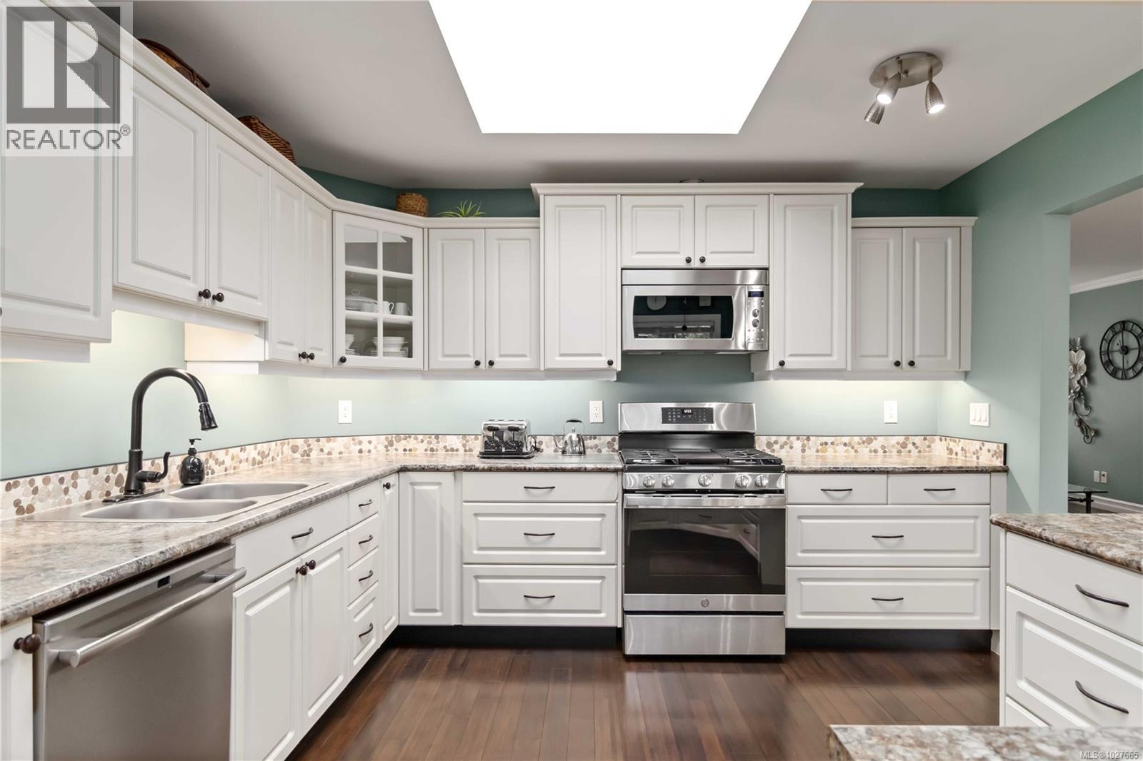  562 Fairways Place, Cobble Hill