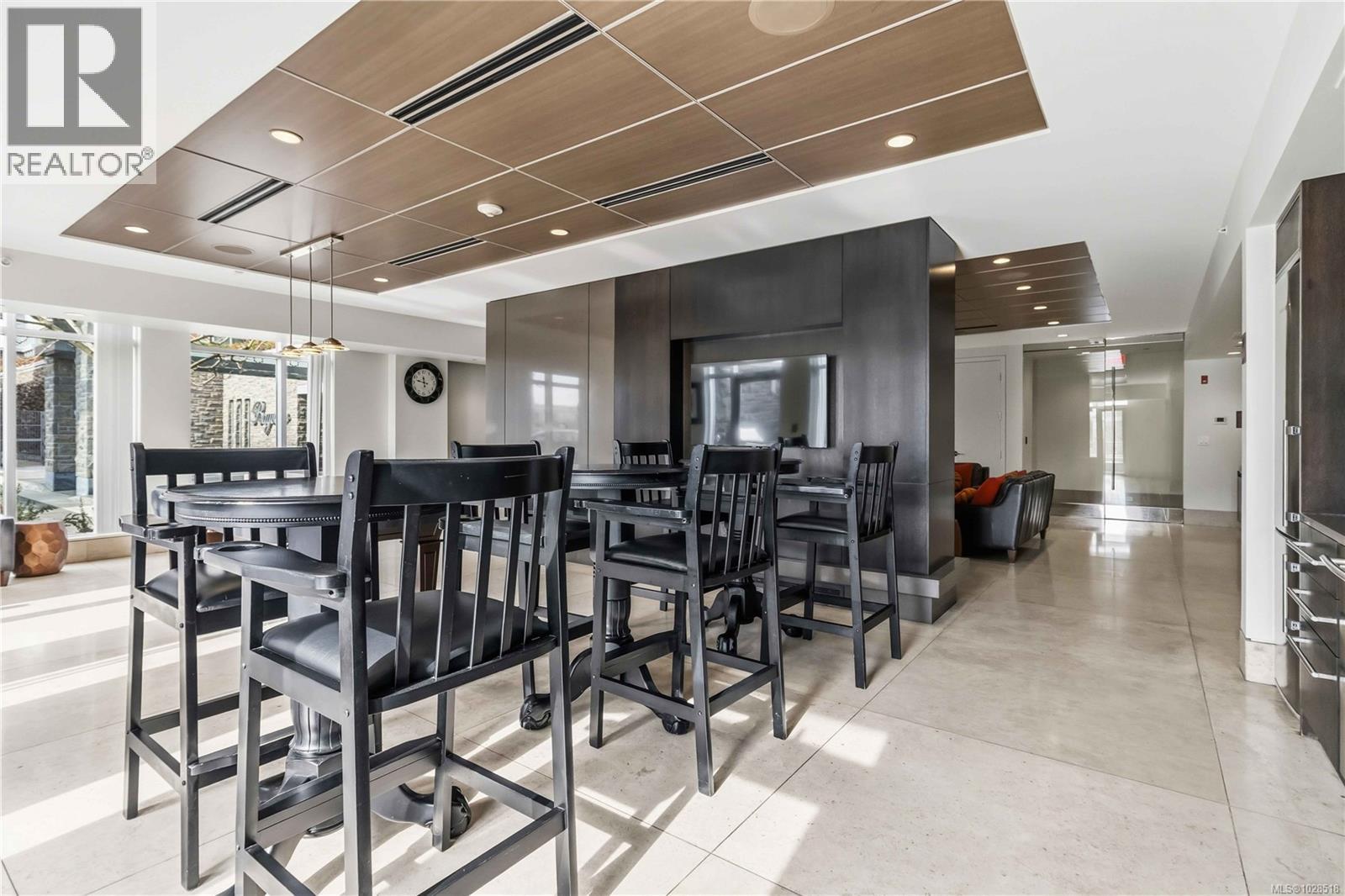 #911 100 SAGHALIE RD - 34