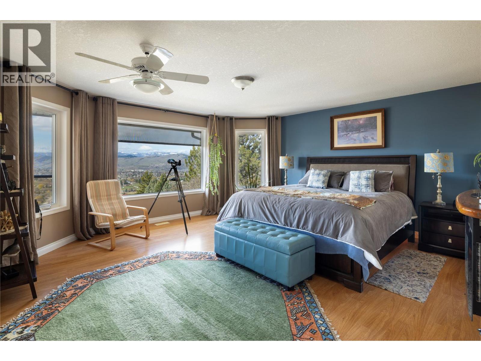 815 GALIANO ROAD - Image 2