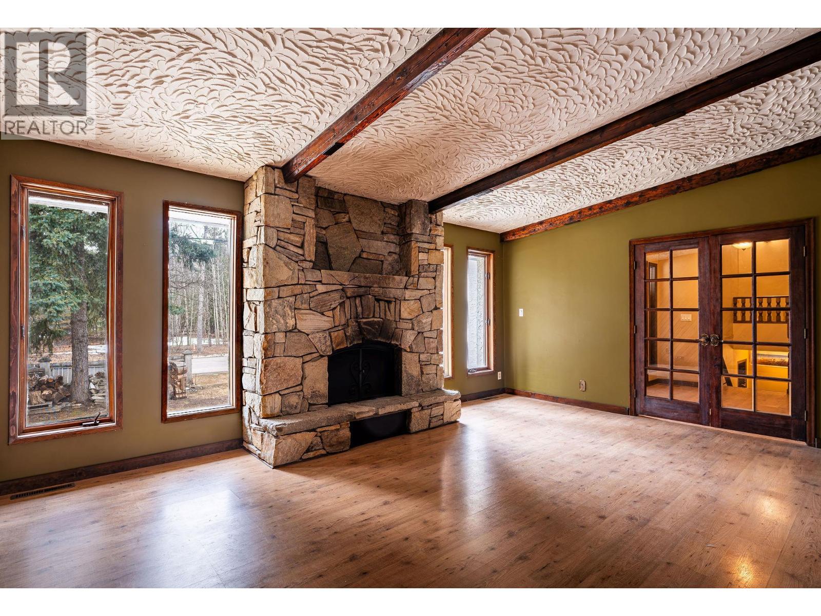 1616 Dogwood Drive, Revelstoke