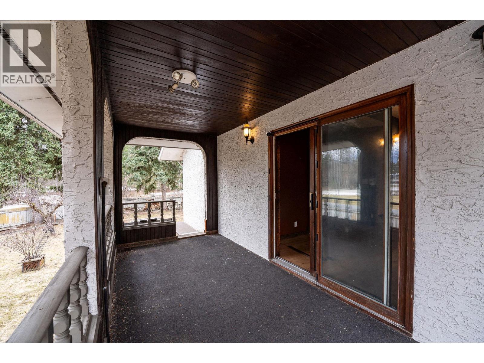 1616 Dogwood Drive, Revelstoke