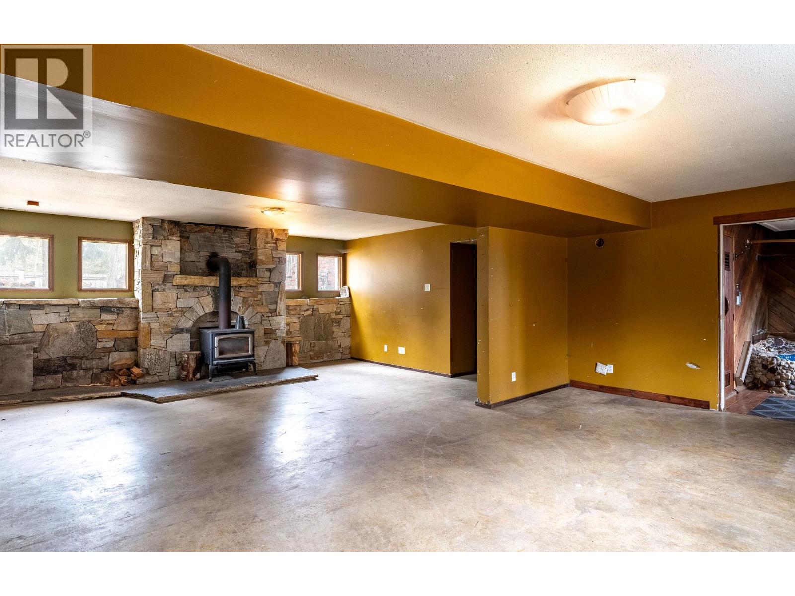 1616 Dogwood Drive, Revelstoke