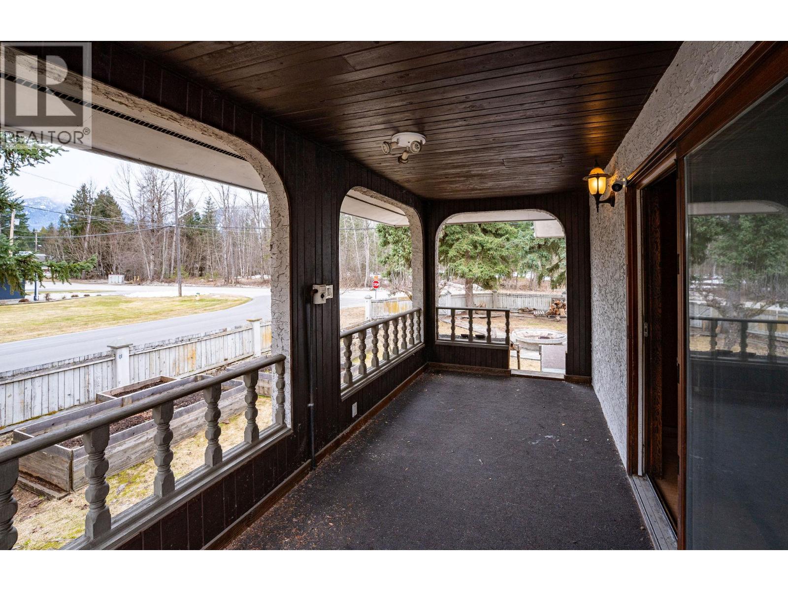 1616 Dogwood Drive, Revelstoke