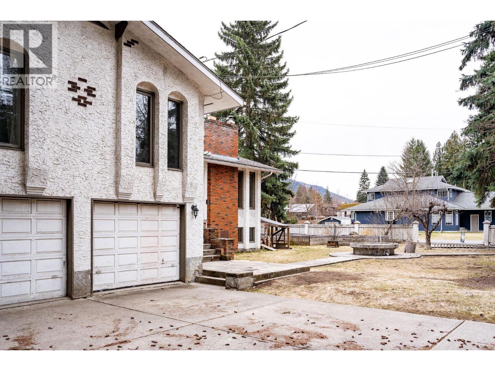 1616 Dogwood Drive, Revelstoke
