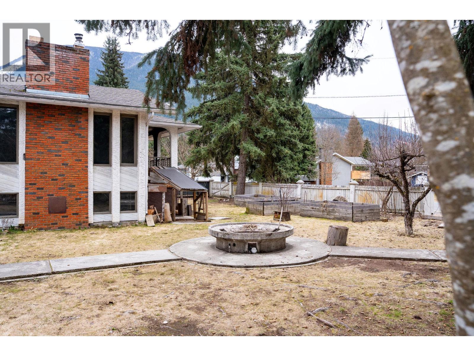 1616 Dogwood Drive, Revelstoke