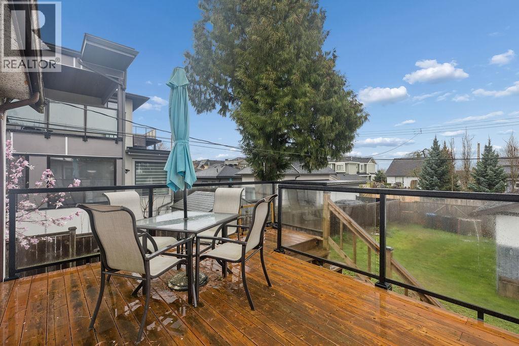 1810 TENTH AVENUE, New Westminster