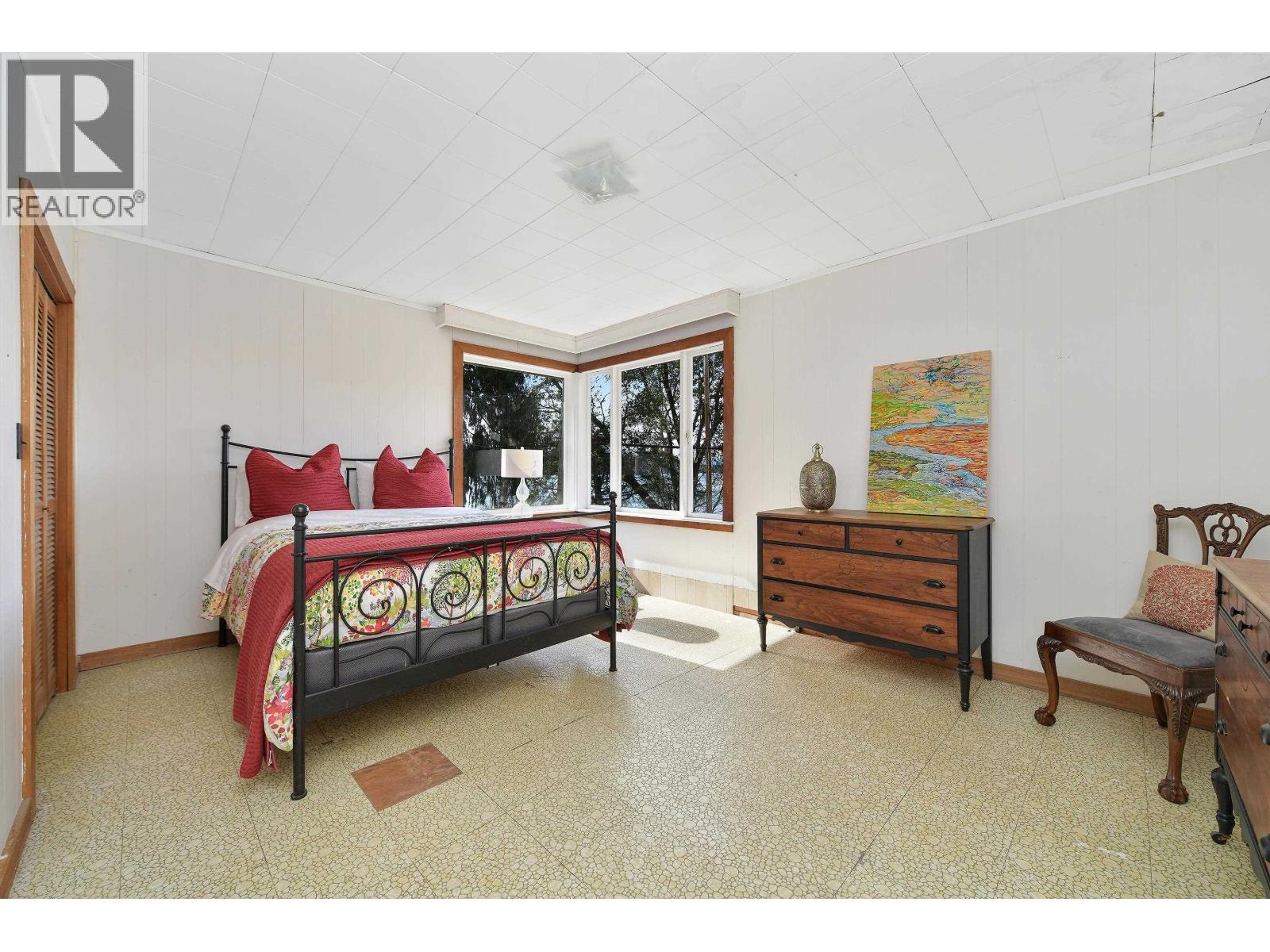 348 GEORGINA POINT ROAD, Mayne Island