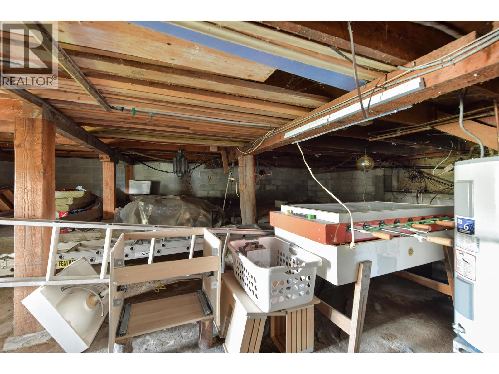 348 GEORGINA POINT ROAD, Mayne Island