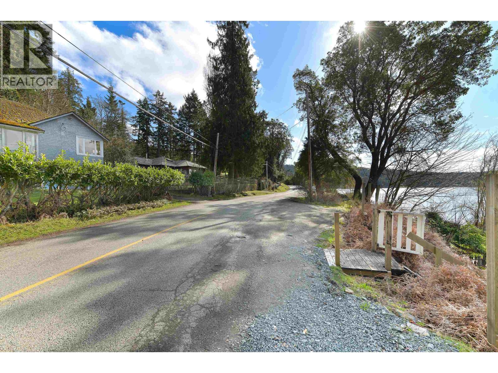 348 GEORGINA POINT ROAD, Mayne Island