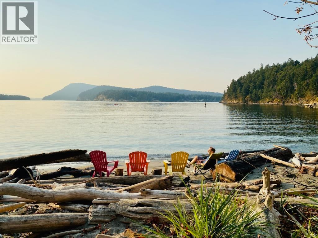 348 GEORGINA POINT ROAD, Mayne Island