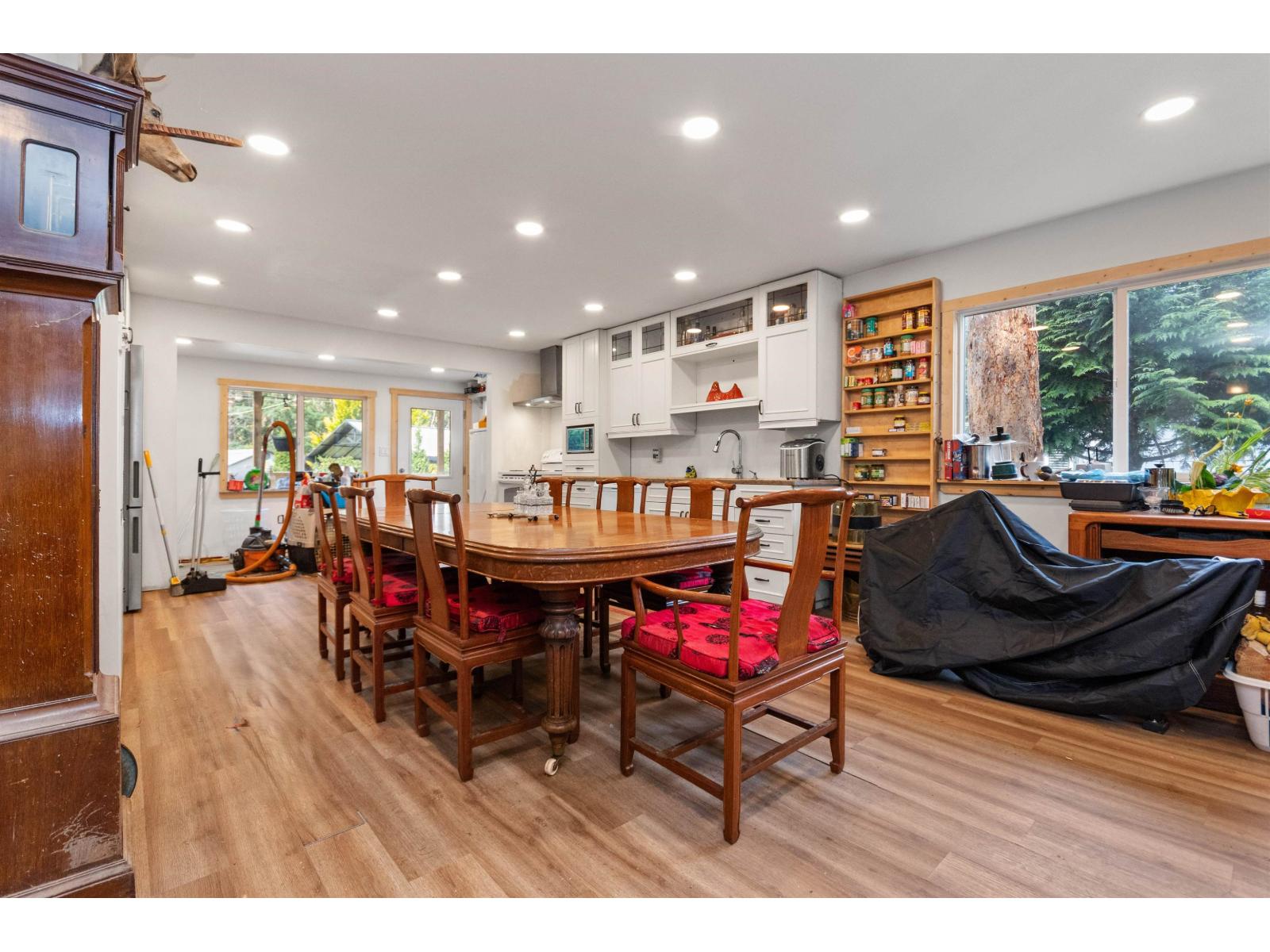 19452 SILVER SKAGIT ROAD, Hope, Hope