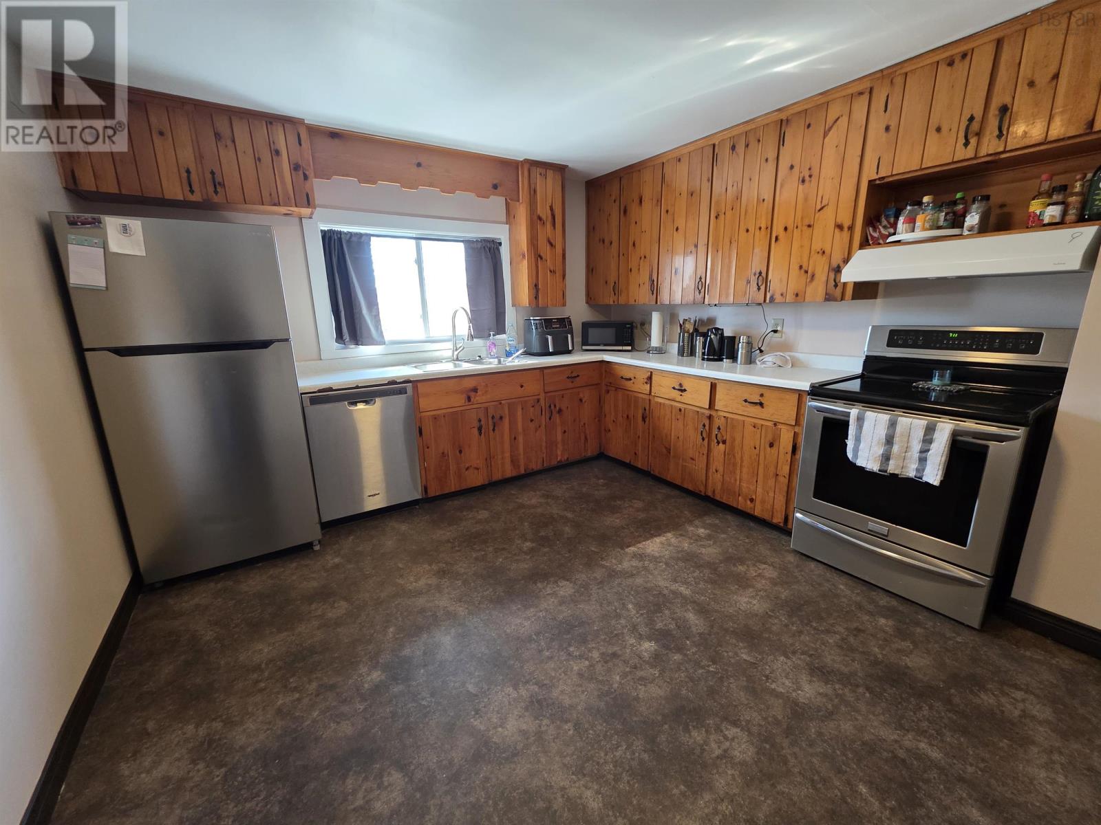 123 MOUNT EDWARD ROAD - 14