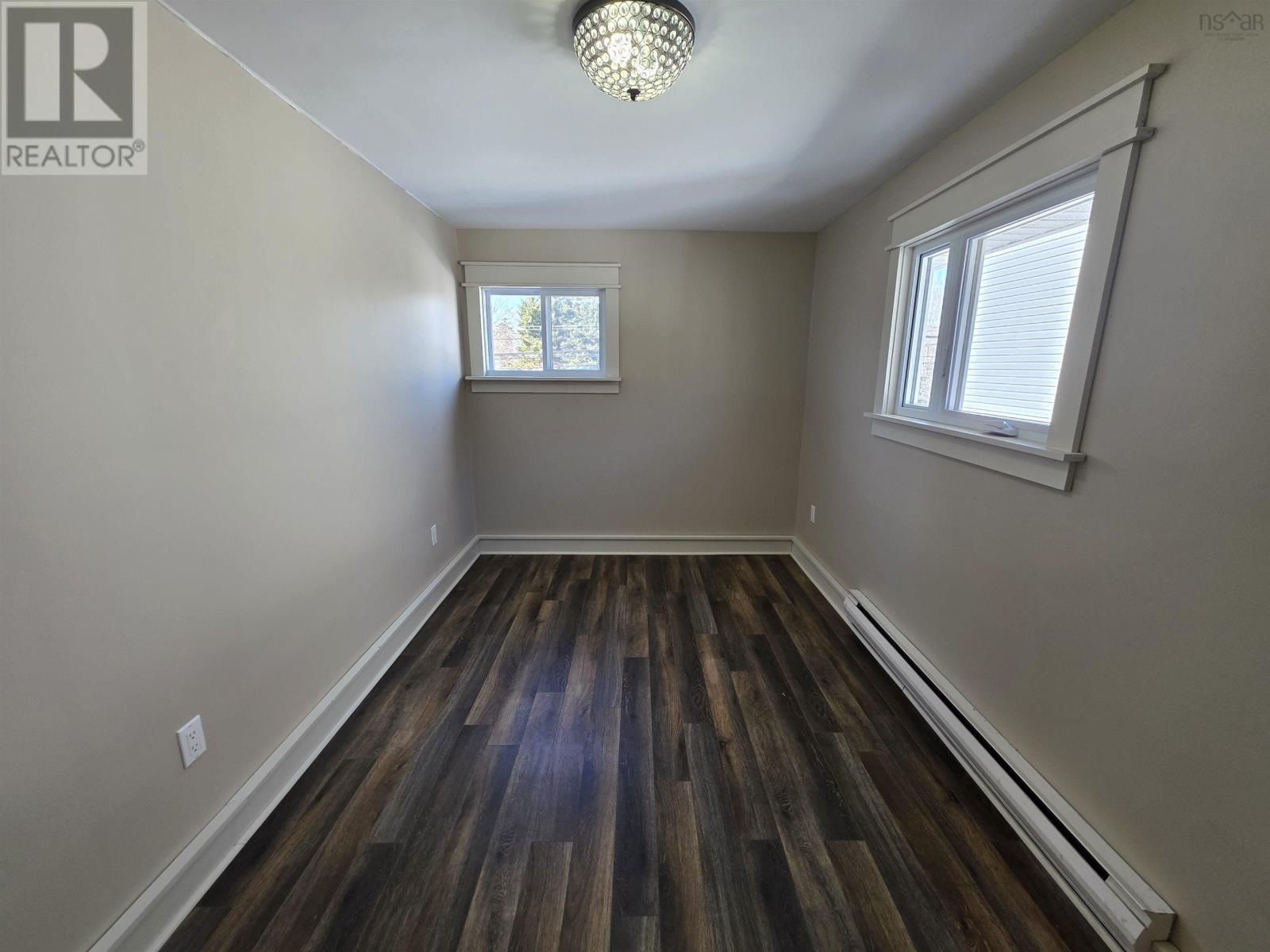 123 MOUNT EDWARD ROAD - 12