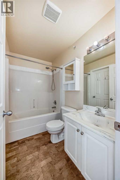 424, 260 Shawville Way SE, Calgary, Alberta