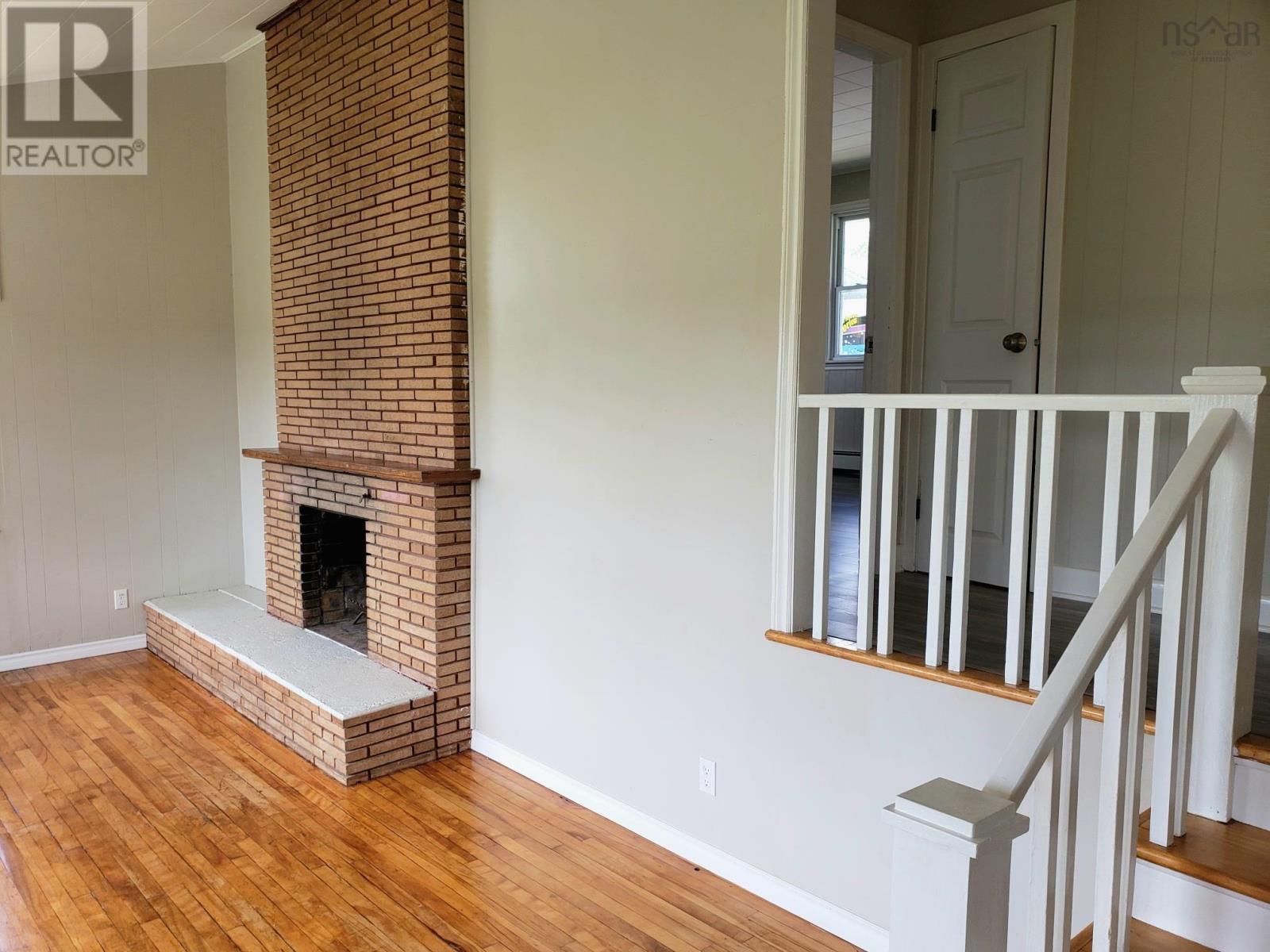 Property 6 of 20 of 398 Belcher Street