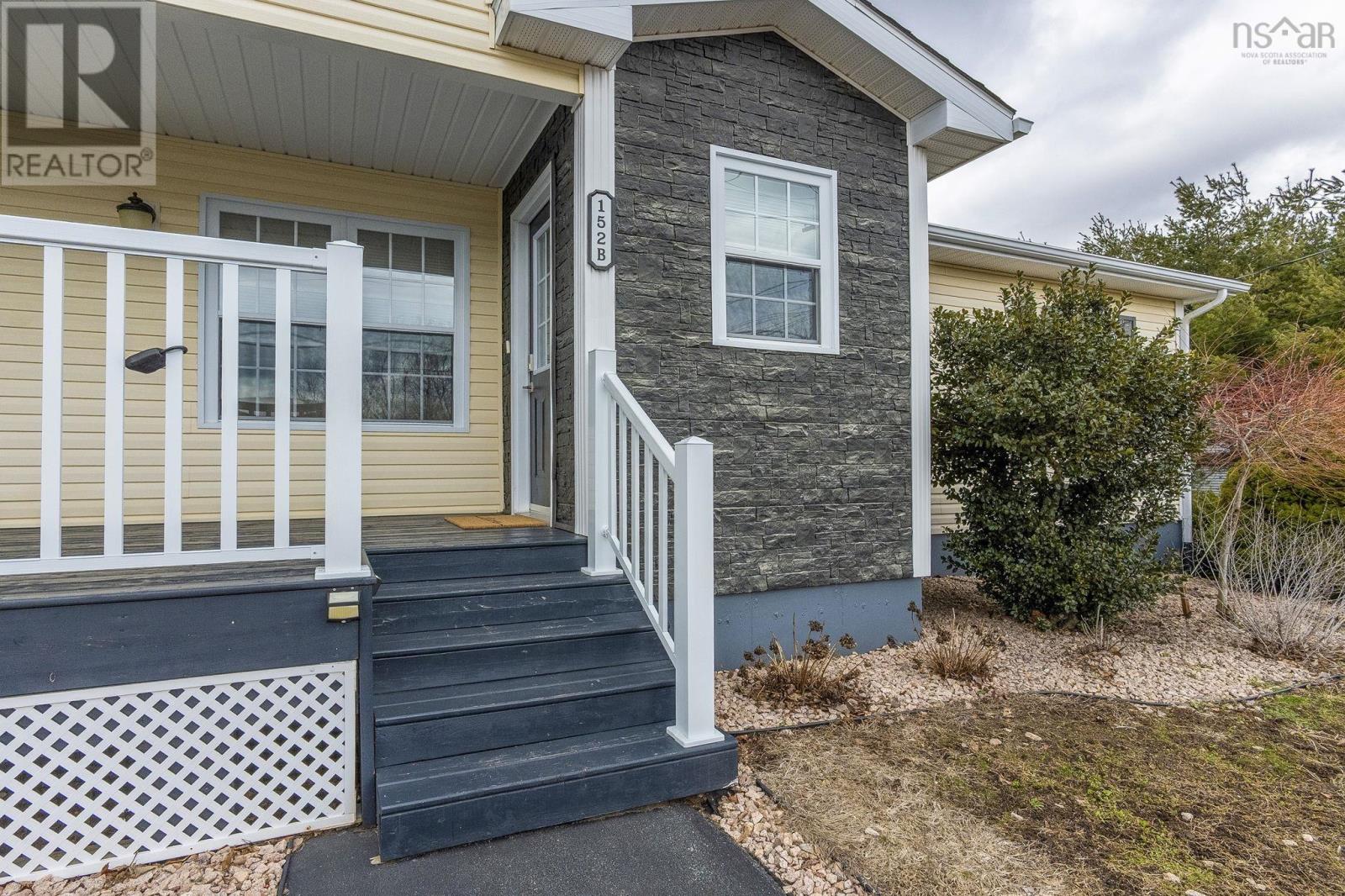 Property 3 of 49 of 152B Orchard Street W