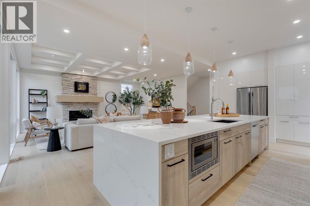 Single Family House for Sale in  Hamilton Street NW St Andrews Heights Calgary 