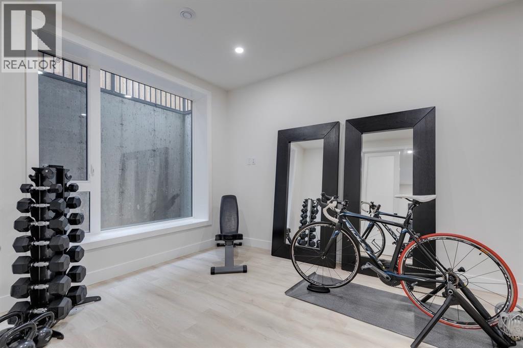 Single Family House for Sale in  Hamilton Street NW St Andrews Heights Calgary 