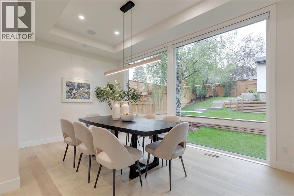 Single Family House for Sale in  Hamilton Street NW St Andrews Heights Calgary 